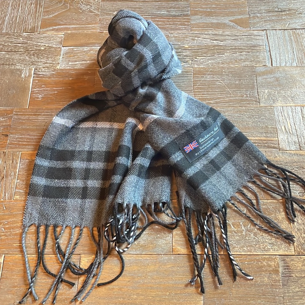 Cashmere Feel Scotland Design Plaid Fringe Scarf🖤